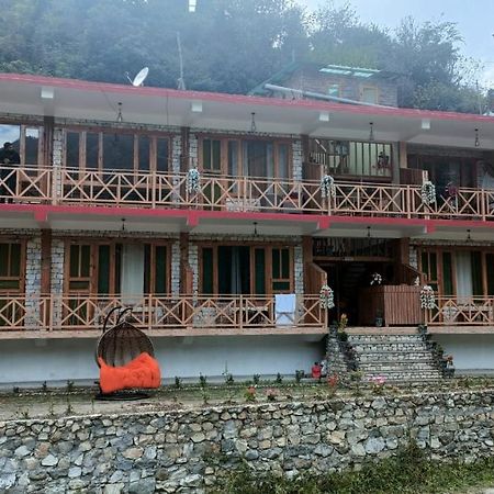 Rrr Resorts Tirthan Valley By Rrr Hotels & Resorts Banjār Buitenkant foto